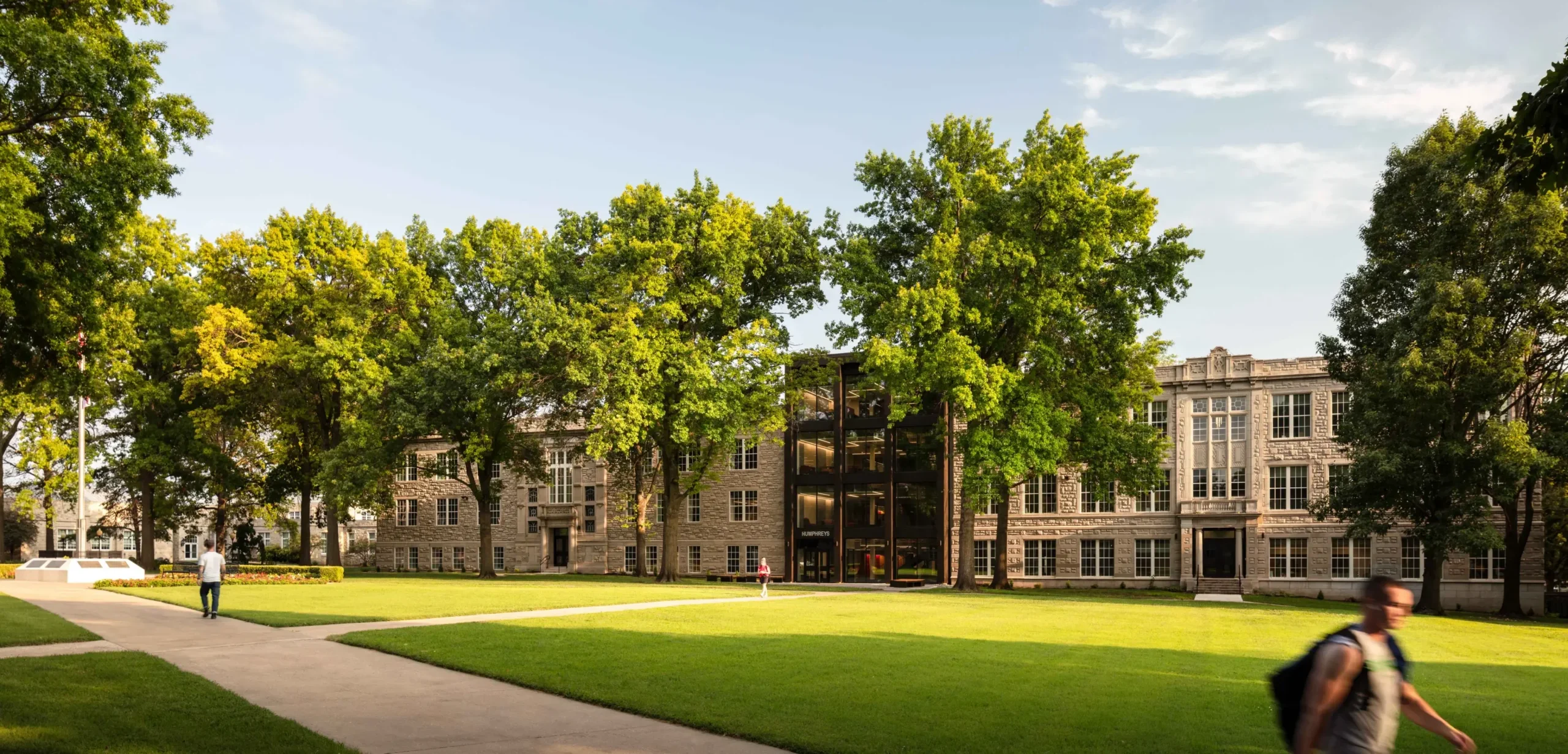 UCM_HumphreysDayExterior